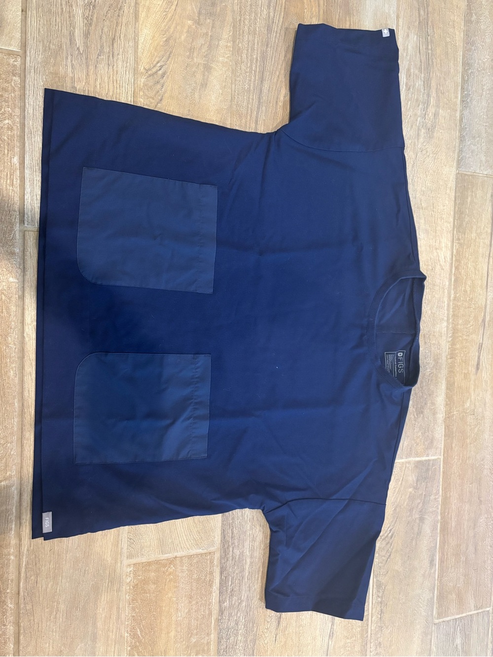 FIGS Bene crew neckNavy Solid Scrub Top Short Sleeve 2 Pocket XXL FIGS